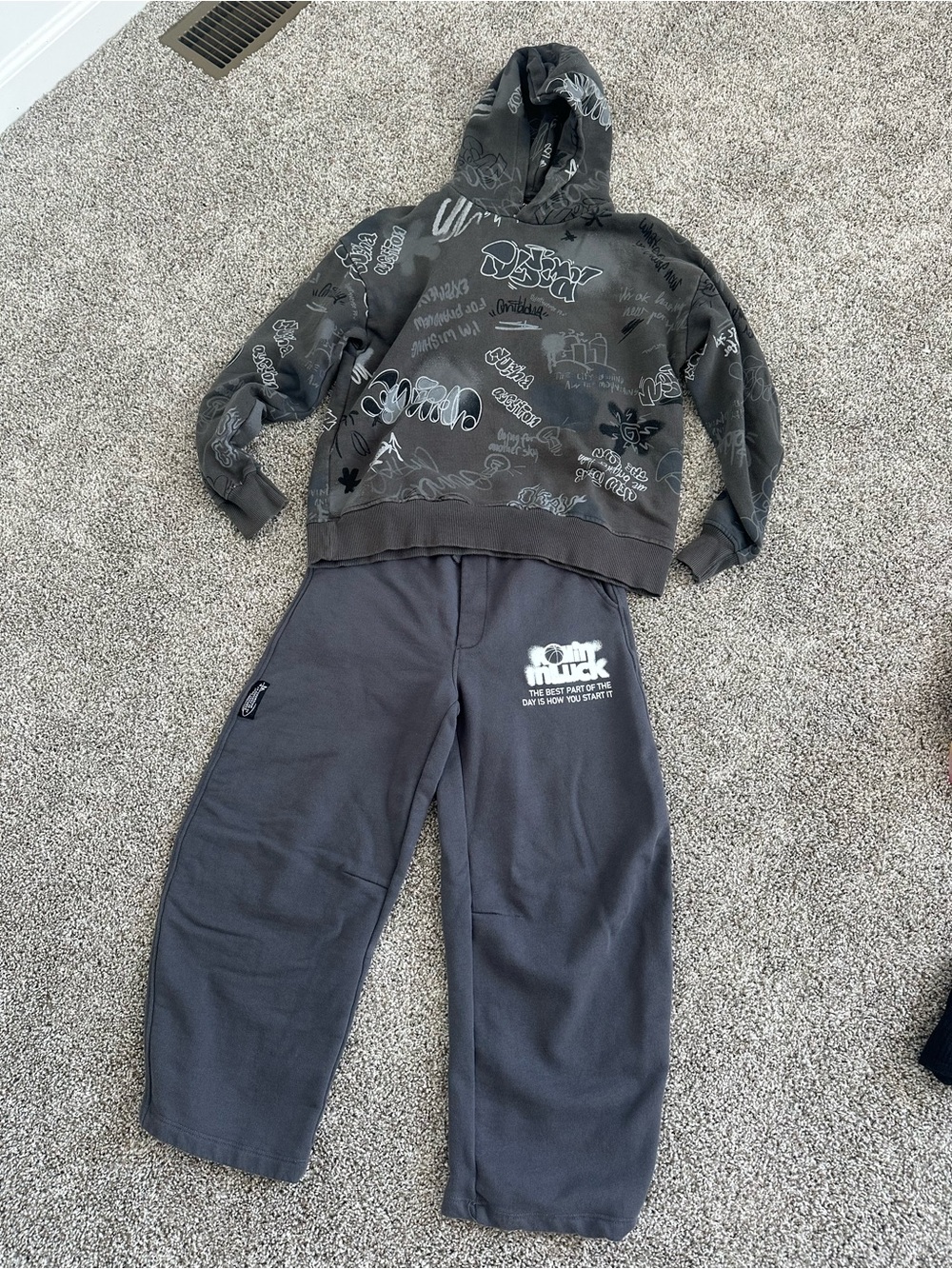 Zara Charcoal Gray Graphic Hoodie & Dark Gray Joggers